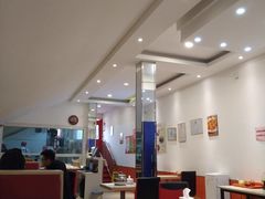 大堂-鲜鲜锅贴(荆山路店)
