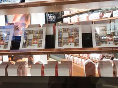 -Laderach 莱德拉(上海环贸iapm店)