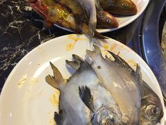 -星海汇海鲜自助烤肉火锅(百大店)