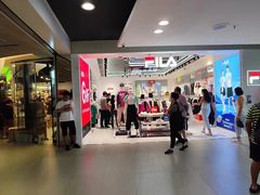 -东荟城名店仓