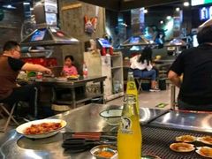 -马路牙子烧烤音乐酒馆(望京店)