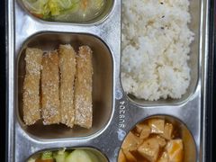 -上德宝骏宝马5S店