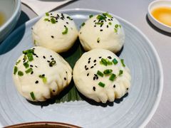 生煎馒头-屋里厢上海菜馆
