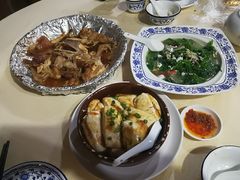 -鲤鱼塘农家山庄