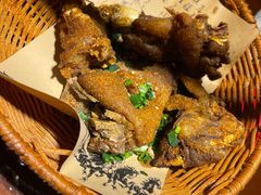 -魏铭鱼头捞饭(晋阳路店)