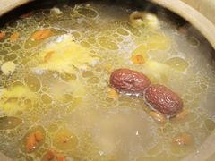 -邹开喜·炭炉鸡煲·海鲜火锅(虹口足球场店)
