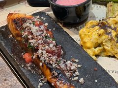 -Mark&Mars Restaurant