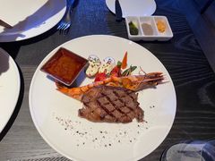 -蔚蓝阁餐厅·Brunch·牛排·威士忌·红酒