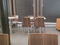 -麦当劳(深圳北站高铁店)