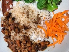 -百春原湖南牛肉粉(百联世纪店)