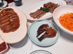 -梅利汴京烤鸭•开封豫菜地标店(东司门店)