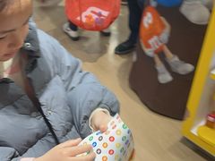 -m豆巧克力世界(上海世茂广场店)