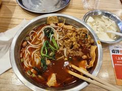 -柳州肥姨妈大骨螺蛳粉(双阳路店)
