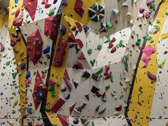 -问山MountQuest攀岩馆