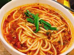 小锅米线-云海肴云南菜(正大广场店)