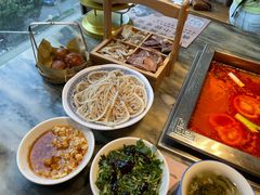 -月满大江火锅(总府路店)