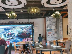 -香山湖家家宴(中山陵店)