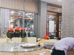 大堂-鹏城人家海鲜酒家·23年老字号(较场尾店)