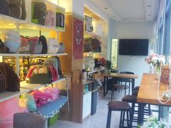 -神采飞扬宠物美容(香港路店)