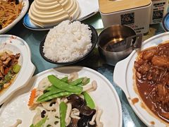 -快乐老家三鲜饺子东北菜(南六中路店)
