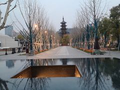 -龙华寺