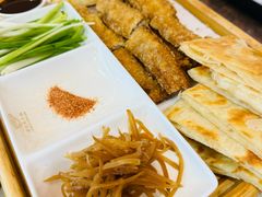 -闻道食府烙饼卷带鱼(原车耳营店原大觉寺店)
