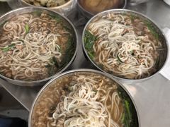 -正宗杨记普洱酸醋米线(总店)