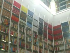 店内环境-钟书阁(松江泰晤士小镇店)