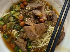 -阿阳牛腩腌面店