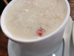 红枣牛奶炖雪燕-象角群记(华柏店)
