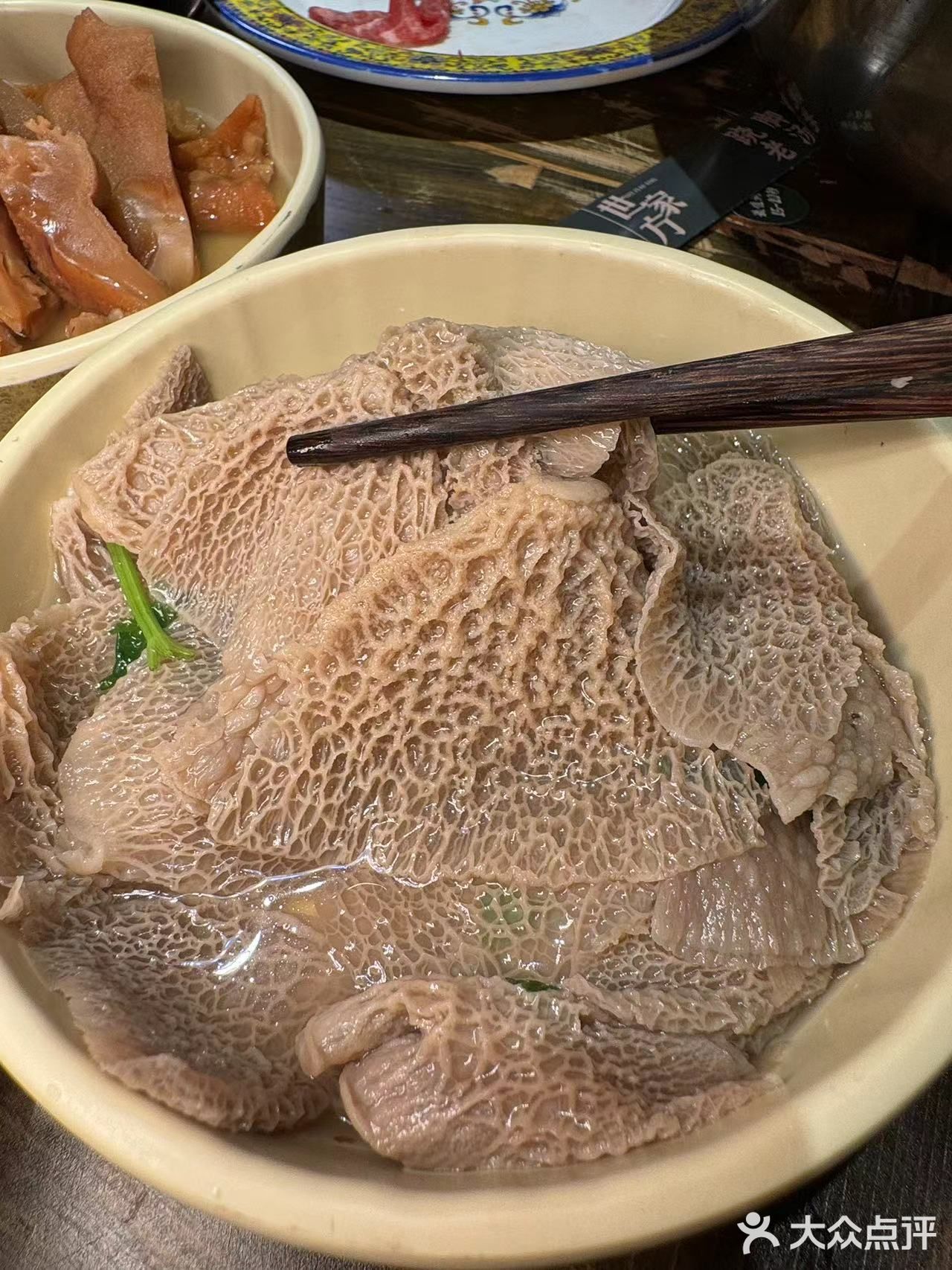 就在乐山，你真的不能错过这家跷脚牛肉火锅‼️