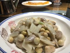 -黄泥岗·地道湖北菜(奥特莱斯店)