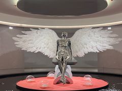 -涨巢·潮玩水疗局