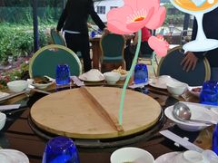 -昆明春城湖畔度假村