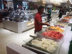 -泉福居酱骨头自助广场(南大街商业步行街店)