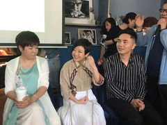 -物质生活书·酒吧