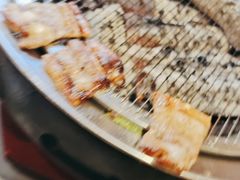 -围炉肉舍丹东海鲜烤肉·烤活鳗(步行街店)