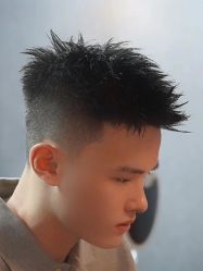 -尤司男士国潮理发馆