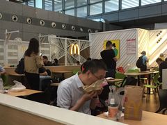 大堂-麦当劳(南京南站站外店)