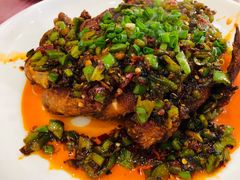 老干妈童子鸡-巴蜀飘香川菜馆(无锡大饭东湖滨路酒吧街店)