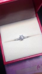 -威德钻石-克拉钻大本营(南京东路店)