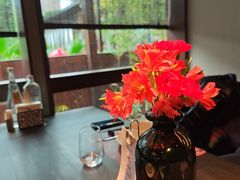 -九月里.自由花园餐厅