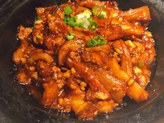 鱼香茄子煲-大树餐厅(益田假日店)