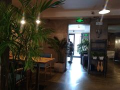 -HIGH FIVE哈福手工汉堡(桂林路店)