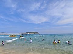 -亚龙湾中心广场