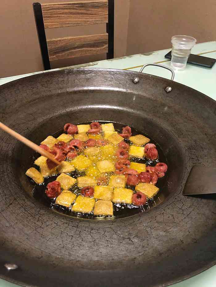 相聚贵毕烙锅-"真可谓以解相思之苦,贵州毕节烙锅是糖糖真.