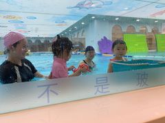 -龙格亲子游泳·水育早教运动中心(龙湾天街店)