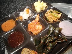 -烤路里·韩国品质自助烤肉(石路天虹4号店)