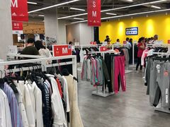 -BIGOFFS 超级折扣(仁恒伊势丹店)