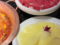 -山城鼎重庆老火锅(西安钟楼店)